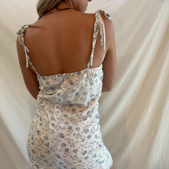 SOLD - Picture 3 of 4